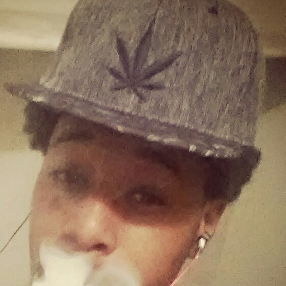 Meet your Posher, Shawn - Picture 1 of 1